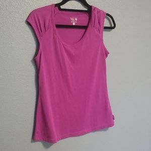 Cute Mountain Hardwear top